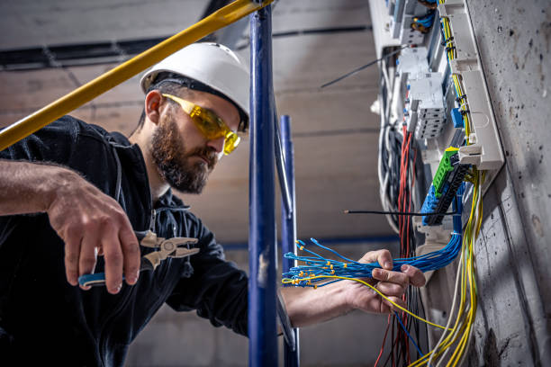 Best 24-Hour Electrician  in North Puyallup, WA