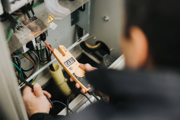Best Electrician Near Me  in North Puyallup, WA