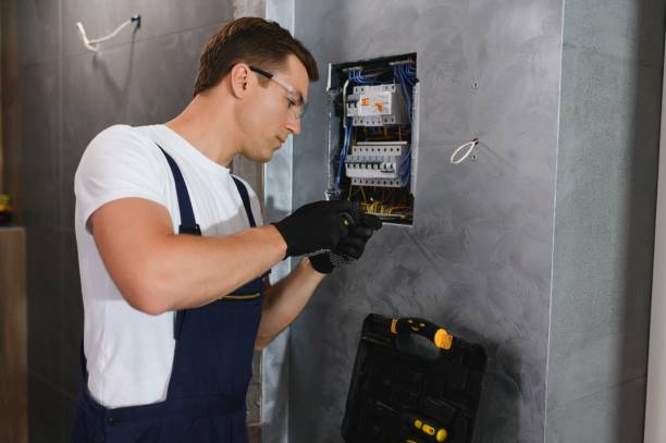 Best Commercial Electrician Services  in North Puyallup, WA